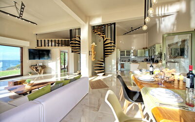 Beachfront Villa Seawave: Dining Room, Kitchen, Living Room, Scenic View