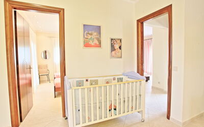 Acharavi Beach Villa: Andere kamer