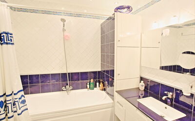 Acharavi Beach Villa: Badkamer