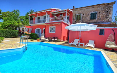 Villa Giador: Outdoor, Pool