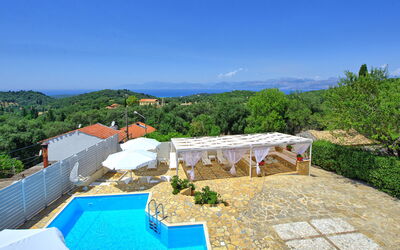 Villa Giador: Outdoor, Pool