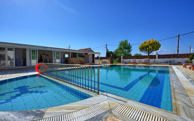 Sidari Beach Villa: Pool