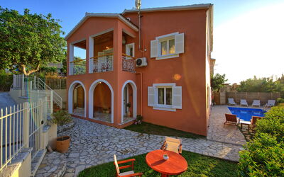 Villa Melodia: Extérieur, Jardin