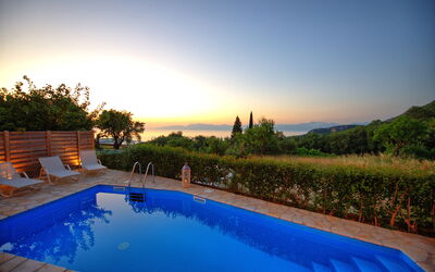 Villa Melodia: bassin, Vues