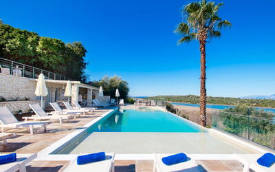 Villa Corfu Panorama: bassin