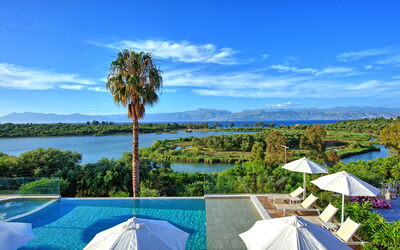 Villa Corfu Panorama: bassin, Extérieur, Vues