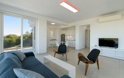 Villa Nafsika: Living Room