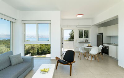 Villa Nafsika: Living Room