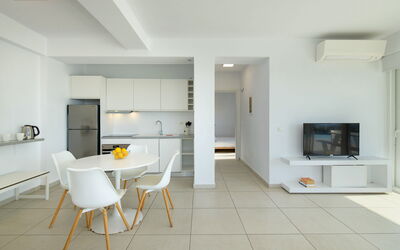 Villa Arete: Kitchen