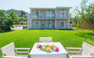 Villa Maria: Esterni, Giardino