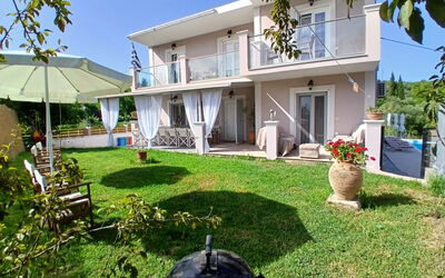 Villa Maria: all'aperto, Esterni, Giardino