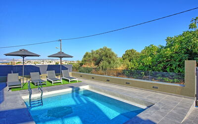 Villa Maripol: bassin, Extérieur, Jardin