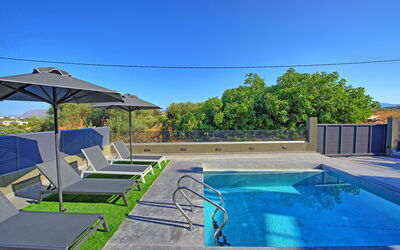 Villa Maripol: bassin, Été, Extérieur, Jardin