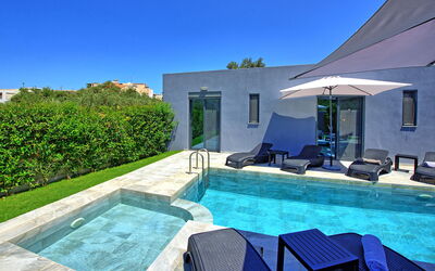 Villa Zaneti: Buitenkanten, Buitenshuis, Zomer, zwembad