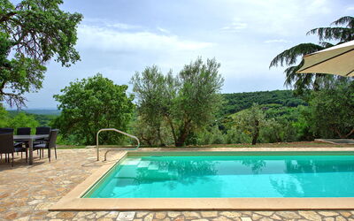 Villa Collina: bassin