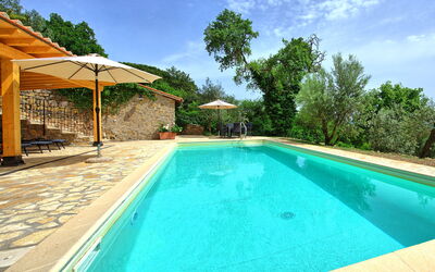 Villa Collina: bassin