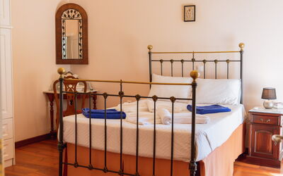 Villa Dinos: slaapkamer