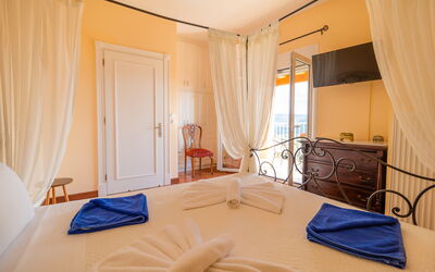 Villa Dinos: slaapkamer