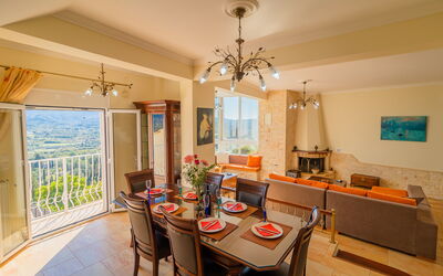 Villa Dinos: Lunchroom