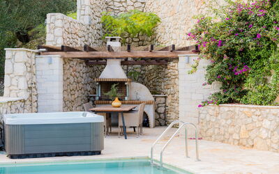 Villa Jacaranda: bassin, Été, Extérieur