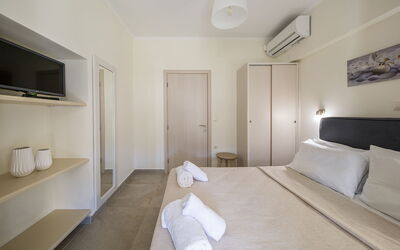 Villa Portes: chambre à coucher