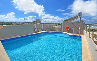 Cabanavillas Milano: zwembad