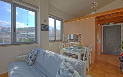 Emmanouela: Sala da pranzo, Soggiorno