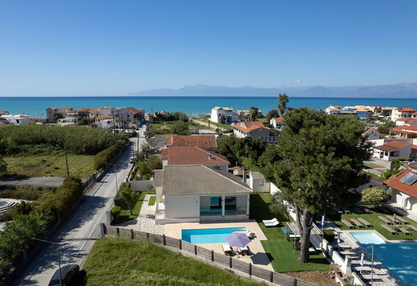Beach Villa Christina