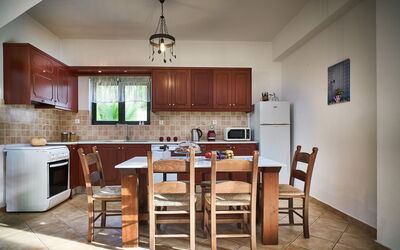 Villa Elia: Cuisine, Salle à manger