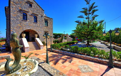 Villa Antina: Été, Extérieur, Extérieurs, Jardin