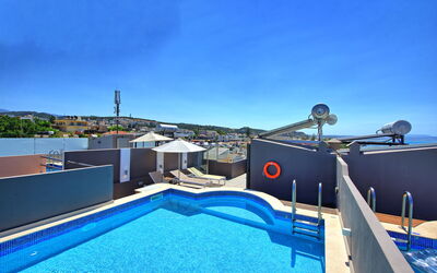 Cabanavillas Casablanca: Outdoor, Pool, Summer