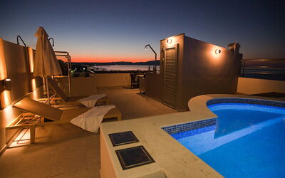 Cabanavillas Casablanca: Outdoor, Pool, Summer