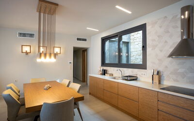 Villa Serapias: Dining Room, Kitchen