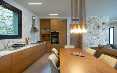 Villa Serapias: Dining Room, Kitchen