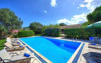 Votana House: zwembad