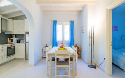 Votana House: Keuken, Lunchroom