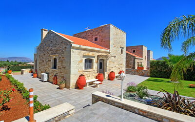 Villa Despanto: Building Exterior, Summer