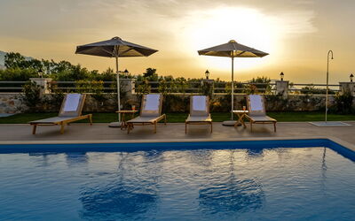 Villa Despanto: Pool