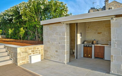 Villa Despanto: Balcony / Terrace / Patio, Outdoor, Summer