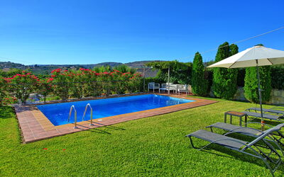 Villa Politini: bassin, Jardin