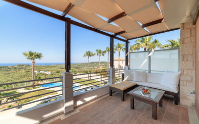 Villa Myrtia: Balcony / Terrace / Patio
