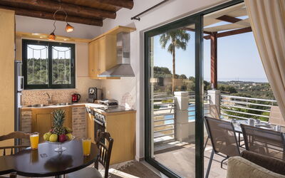Villa Myrtia: Dining Room, Kitchen