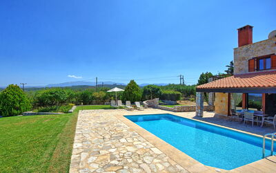 Villa Rodia: Garden, Outdoor, Pool, Summer