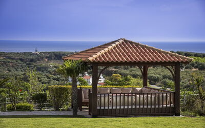 Villa Rodia: Garden, Outdoor, Scenic View, Summer