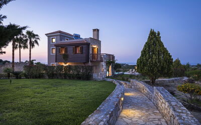 Villa Rodia: Garden, Outdoor, Scenic View