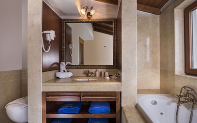 Villa Rodia: Bathroom