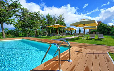 Villa Simone: all'aperto, Giardino, Piscina