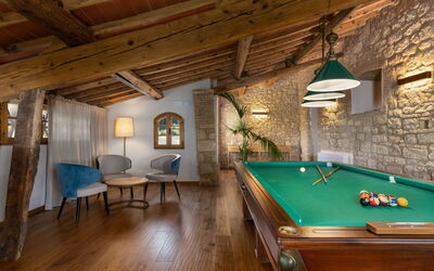 Villa Simone: Attività