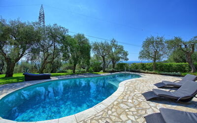 Villa Oliveta: Piscina