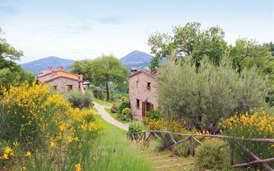 Villa Gigi: Buitenkanten, Buitenshuis, Tuin